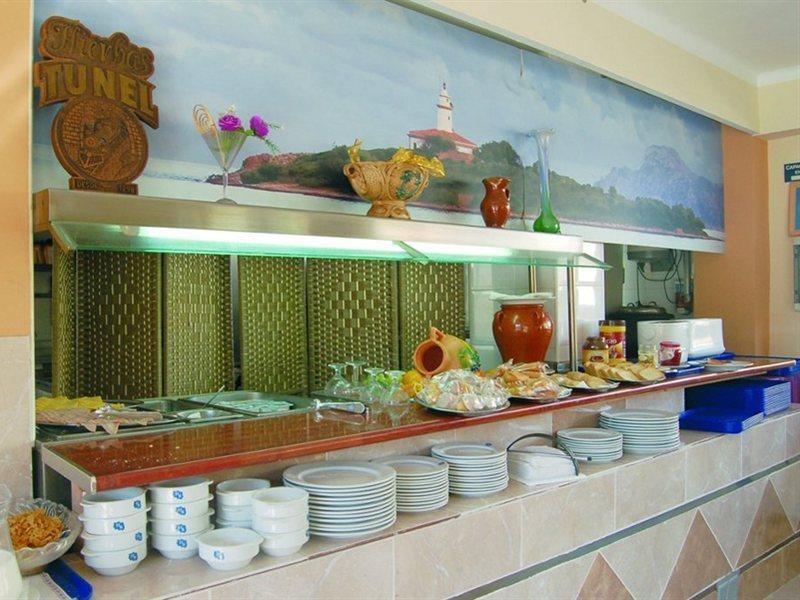 Raxa Hotel