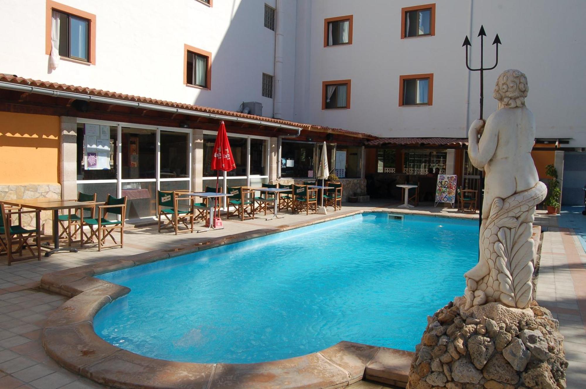 Hotell Raxa 2*